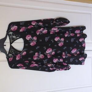 Speechless Sz LG Floral Open Back Dress